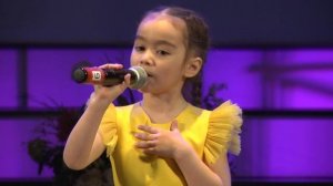 "Кнопочка" (муз.А. Пинегина, сл. А. Усачева)