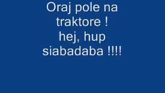 ORAJ POLE NA TRAKTORE ! смотреть онлайн