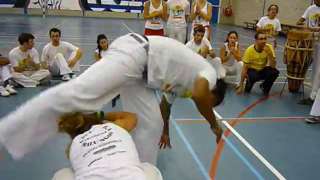 38 - Capoeira Malungos Amsterdam - Setembro 2009 смотреть онлайн
