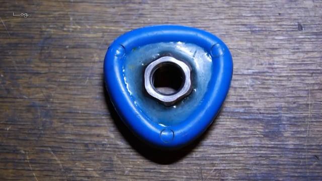 Фрезер по дереву. Движок стиралки + станина от швейной машины. смотреть онлайн