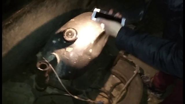 НАШЛИ МОТОЦИКЛ В ЗАБРОШЕНОМ ГАРАЖЕ!!! смотреть онлайн