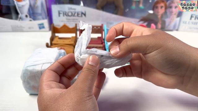 Disney Frozen Toys Collection Unboxing Review | Frozen Surprise Celebration Playset смотреть онлайн