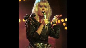 Neoton Família   Emlékkönyv