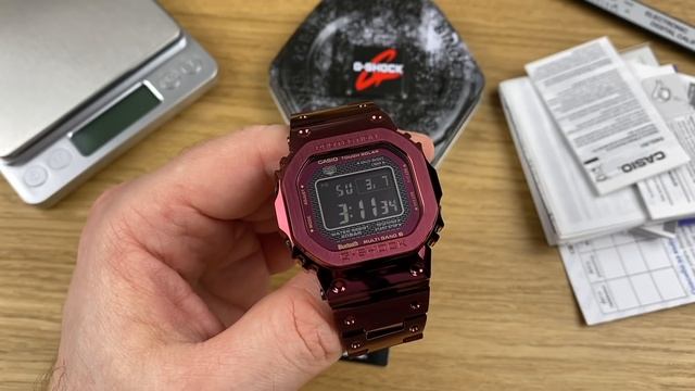 Красная лимитка! Casio G-Shock GMW-B5000RD-4E смотреть онлайн