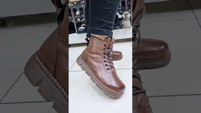 Обувь COVANI 54 т.ц Обувь Сити м.Проспект Вернадского 14А Москва тел.+79253479707 whatsApp смотреть онлайн