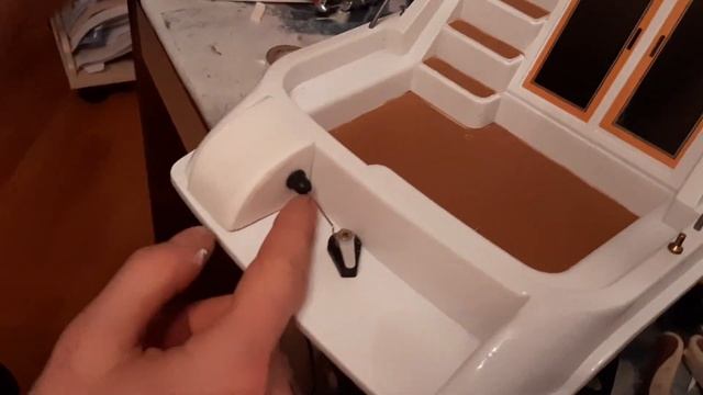 ЧУДЕСНОЕ ПРЕВРАЩЕНИЕ!!! Сделали из игрушки катера крутую модель!! Своими руками!! смотреть онлайн