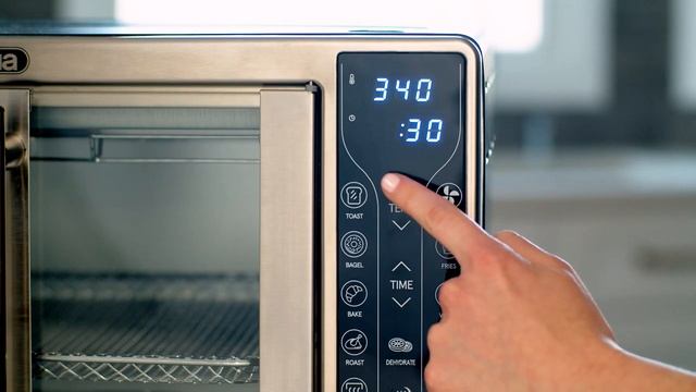 Gourmia GTF7655 French Door Digital Air Fryer Oven смотреть онлайн