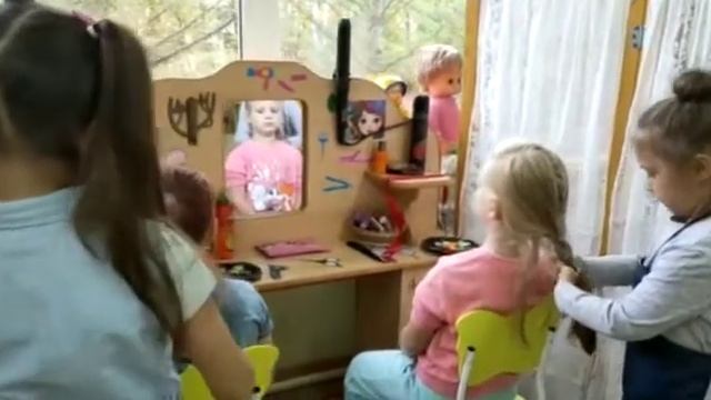 Московский детский чемпионат KidSkills. Парикмахерское дело. 5-7 лет. смотреть онлайн