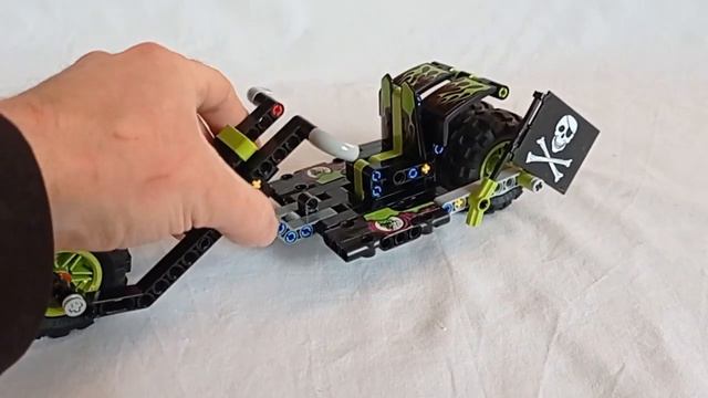 LEGO Technic Green Chopper 42118 Alternative. смотреть онлайн