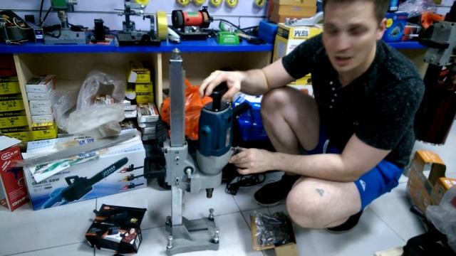 Дрель для алмазного бурения RAIDER. Сверление до 160 диаметра смотреть онлайн