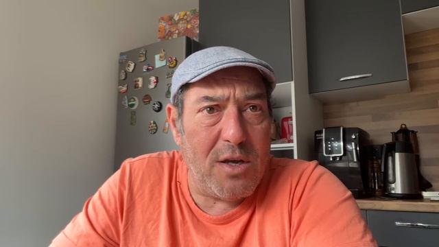 Релокация в Болгарию для молодых. Без пенсий. Стоит ли переезжать в Болгарию в 2024? смотреть онлайн