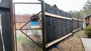 Деревянный забор, из горбыля