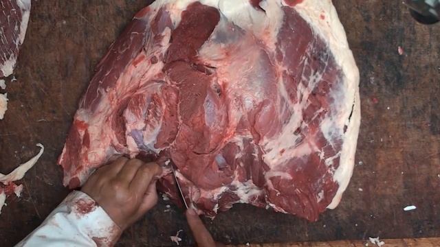 How to Butcher a Topside of Beef in Real Time смотреть онлайн