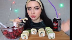 Мукбанг Айка Эмили роллы. MUKBANG Ayka Emily sushi 🍣 rolls