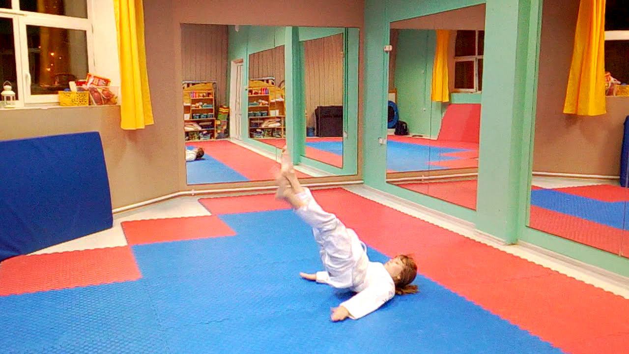 Укеми на спину