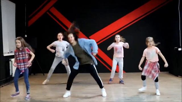 Baby shark /dance/танцы/хип-хоп смотреть онлайн