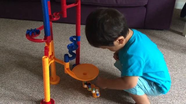 Babel - Running Marbles смотреть онлайн