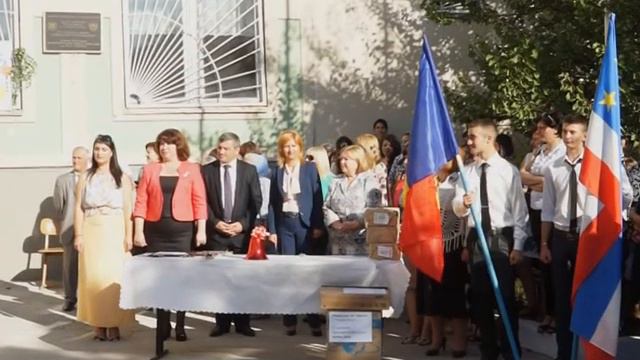 1 сентября в чадыр-лунгском лицее им. М. Губогло смотреть онлайн