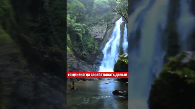 Кто весь день работает, тому некогда зарабатывать смотреть онлайн