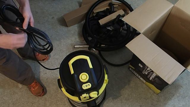 Unboxing: Parkside wet and dry vacuum cleaner (PNTS 1500 D5) смотреть онлайн