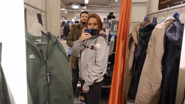 Vlogmas #4 | Гуляем по магазинам смотреть онлайн