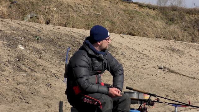 Рыбалка 2020. Надубасил густеры на реке. Такого клева весной я не ожидал смотреть онлайн