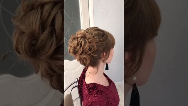 Средний пучок на среднюю длину волос смотреть онлайн