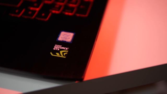 Kann dieser LAPTOP deinen GAMING PC ersetzen?! смотреть онлайн