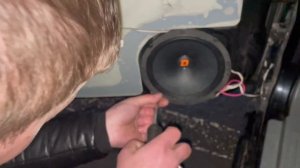 Замена штатных динамиков в Шевроле Лачетти на DL Audio Raven 165