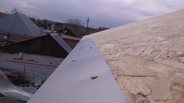 Подготовка основания под гибкую черепицу | Монтаж обрешетки, OSB, подкладочный ковер Anderep