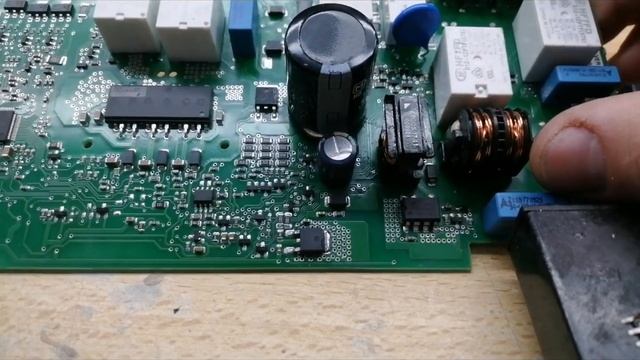 Посудомоечная машина Bosch. Ремонт модуля управления Bosch. Замена процессора. смотреть онлайн