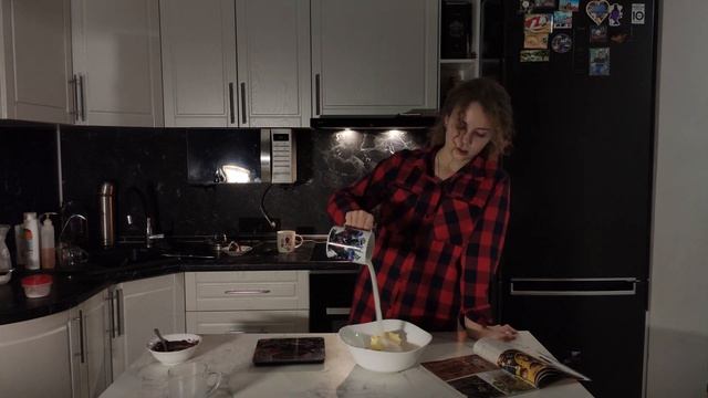 ГОТОВЛЮ шоколадное ПЕЧЕНЬЕ с карамелью и радуюсь жизни/cookies Cooking