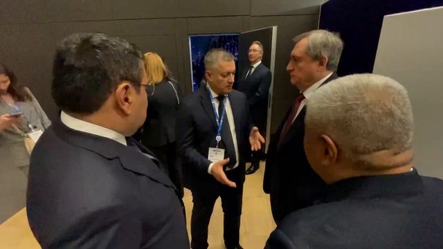 Губернатор Иркутской обл Игорь Кобзев принял участие в 12 Петербургском международном газовом форум смотреть онлайн