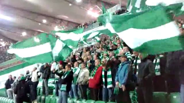 LECHIA BIAŁO ZIELONI (wyjazd 02,10,2010 lechia legia 3:0) смотреть онлайн