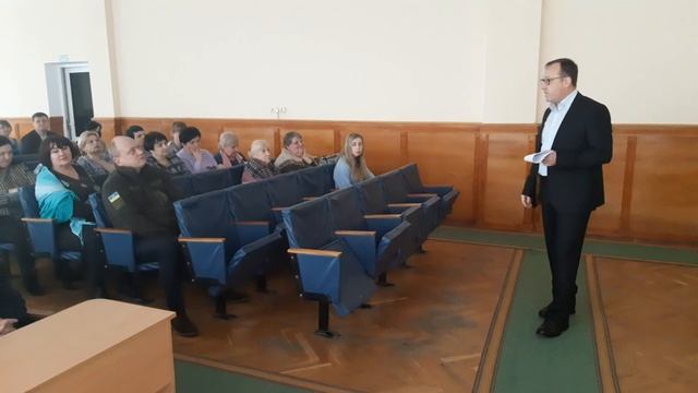 2 частина. "Новорічні подарунки" коростишівським освітянам смотреть онлайн