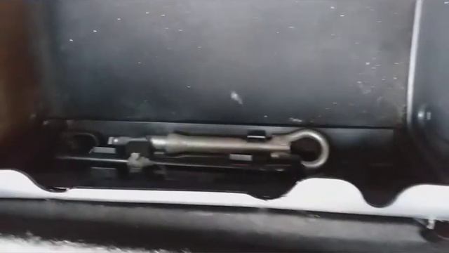 Peugeot 5008 Spare Wheel Location