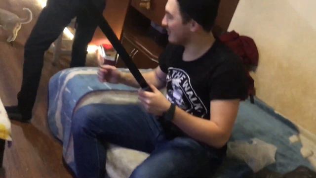 Пришёл лук с Aliexpress -дичайше распаковываем и тестируем в домашних условиях 💀😅 смотреть онлайн