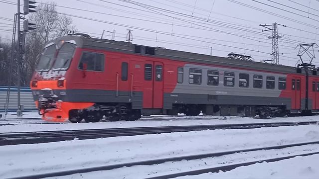 ЭД4М-0354 Новокузнецк-Мундыбаш. Время 15;46 смотреть онлайн