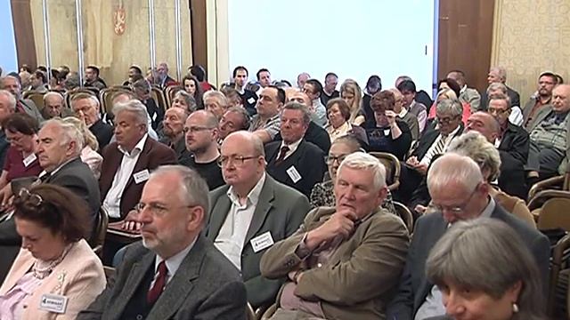 "Исторический ревизионизм и возрождение неонацизма" смотреть онлайн