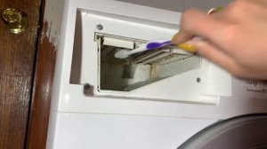 Чистка стиральной машинки СОДОЙ от ПЛЕСЕНИ и НАЛЁТА. Бюджетный способ!