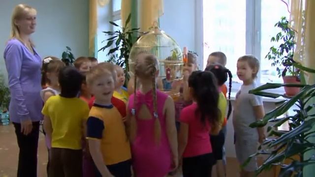 Один день из жизни в детском саду. Зимний сад смотреть онлайн