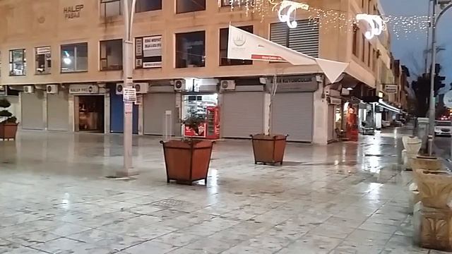 Midyat Çarşısı Sakin/ 1 NİSAN Çarşamba Saat 18. 40 civari смотреть онлайн