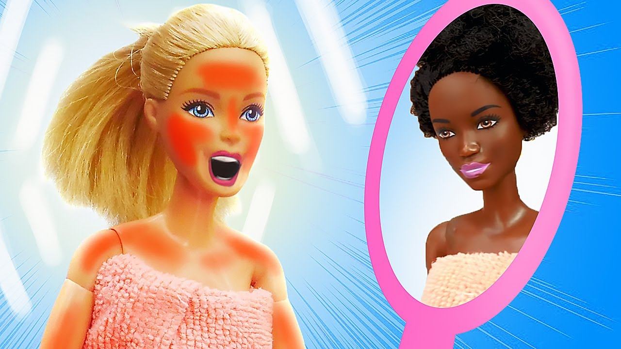 Игры в Салон Красоты: Кукла Барби СГОРЕЛА В СОЛЯРИИ! Видео про куклы Барби и игрушки для девочек смотреть онлайн