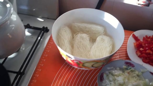 Фунчоза с курицей и овощами/Блюда с курицей/Блюда с овощами/Просто и Вкусно!!!