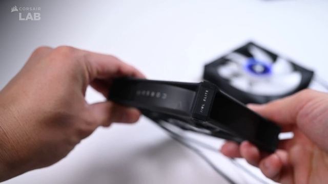 CORSAIR ML RGB ELITE Fans - Product Overview смотреть онлайн