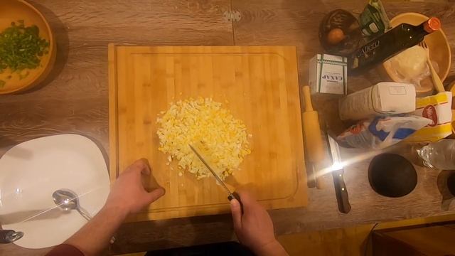 Вкусные жареные пирожки. Пирожки с яйцом и зеленым луком. Как приготовить тесто для пирожков смотреть онлайн