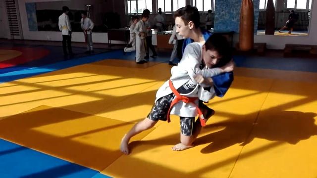 А потанцевать?Дзюдо в танцах). смотреть онлайн