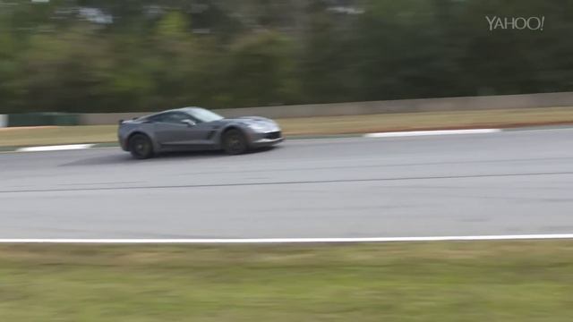 2015 Chevrolet Corvette Z06: First Drive Review смотреть онлайн