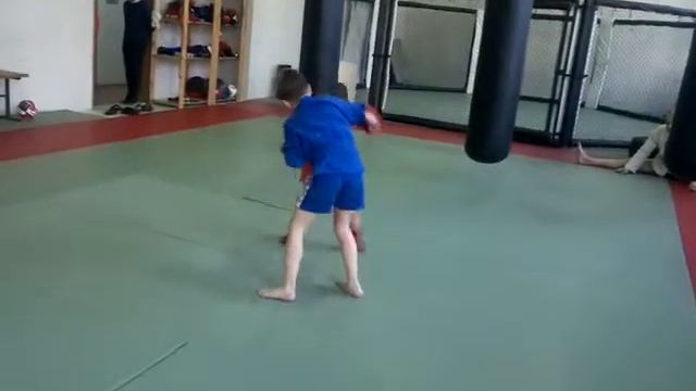 Самбо дети. Спорт и выживание, мини группа тренер Потапов Д.С смотреть онлайн