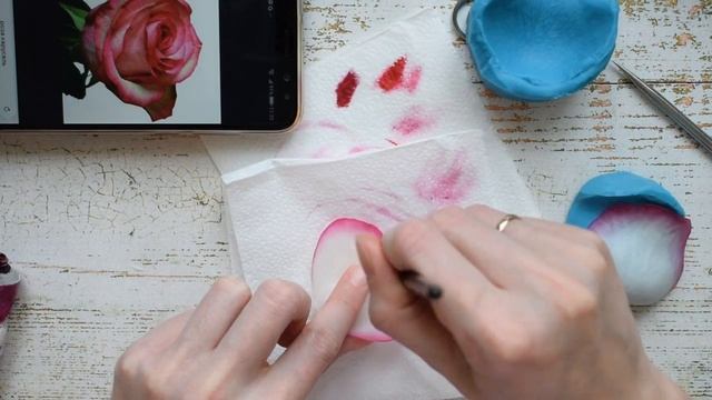 Роза Карусель из холодного фарфора . Тонировка лепестка смотреть онлайн